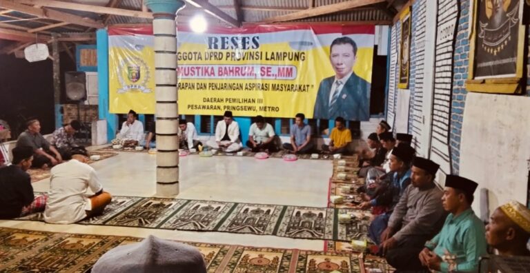 Mustika Serap Aspirasi Warga Pondok Pesantren Darrul Iptidayah Pesawaran