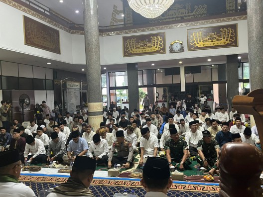 Pemprov dan DPRD beserta FKUB Gelar Doa Bersama