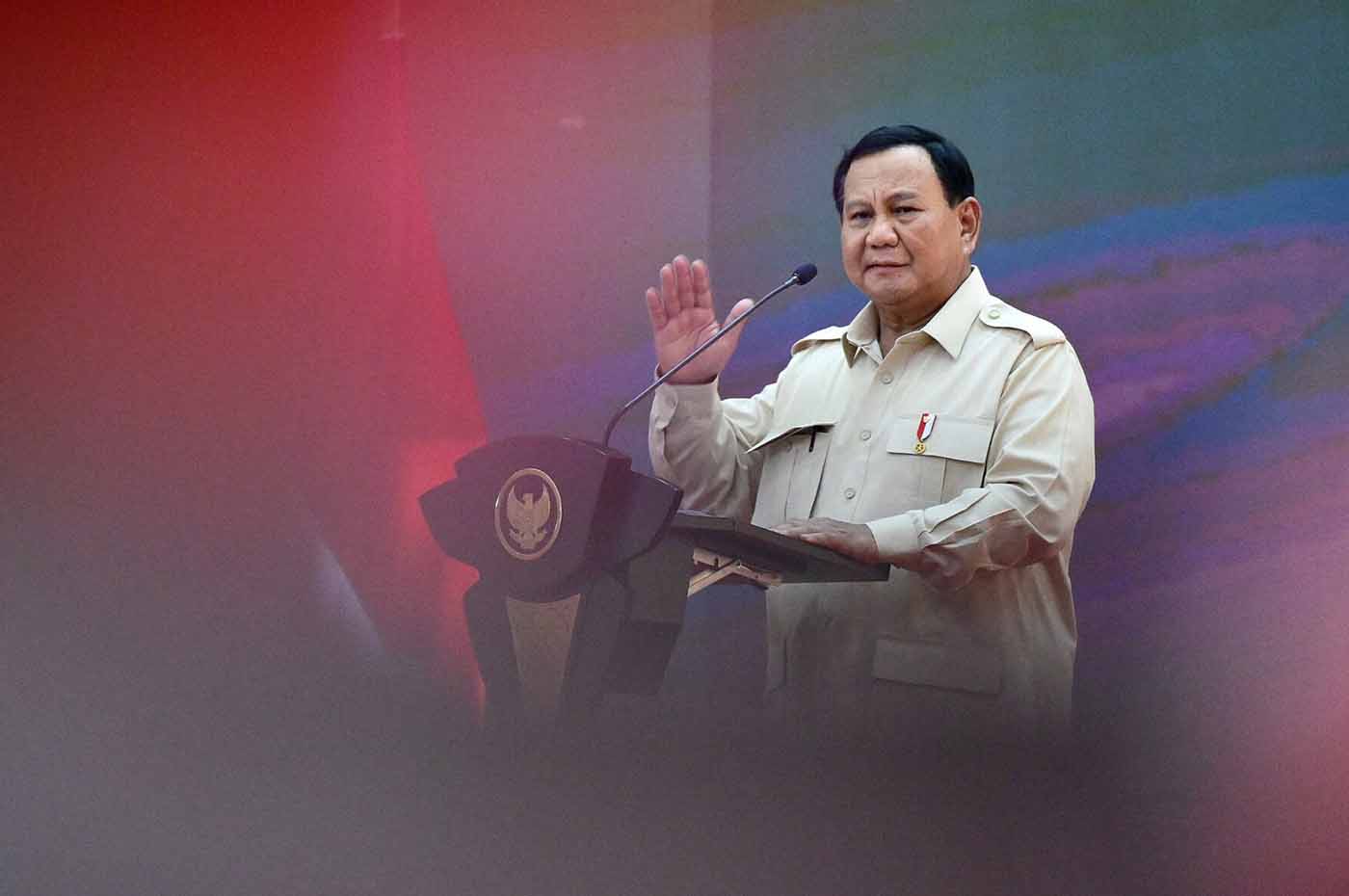 Prabowo Subianto Tegaskan Polri Harus Siap Hadapi Tantangan Global di Tahun 2024!
