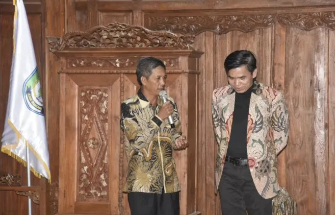 Wakil Ketua Komisi I DPRD Lampung Hadiri Malam Puisi Kebangsaan Di Pringsewu